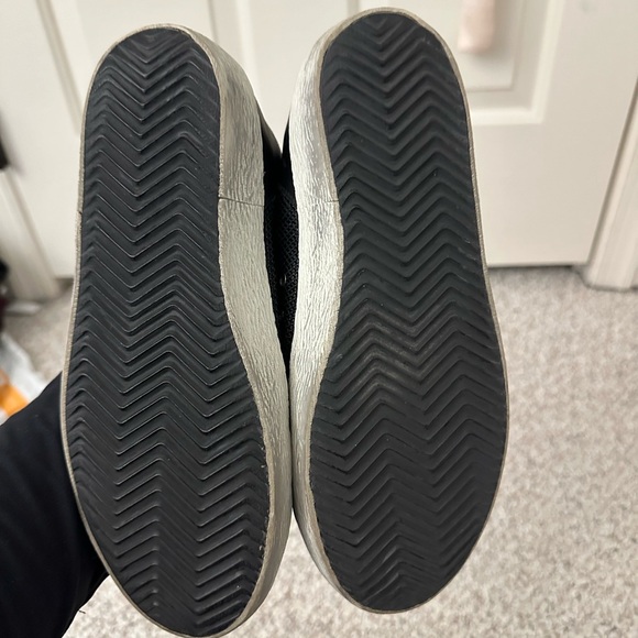 Golden Goose Superstar Low Top Sneakers - Picture 8 of 8